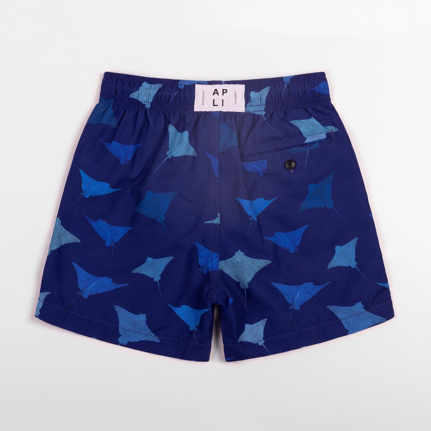 KIDS SWIM SHORTS KIDS MANTA in color BLUE - Detail shot